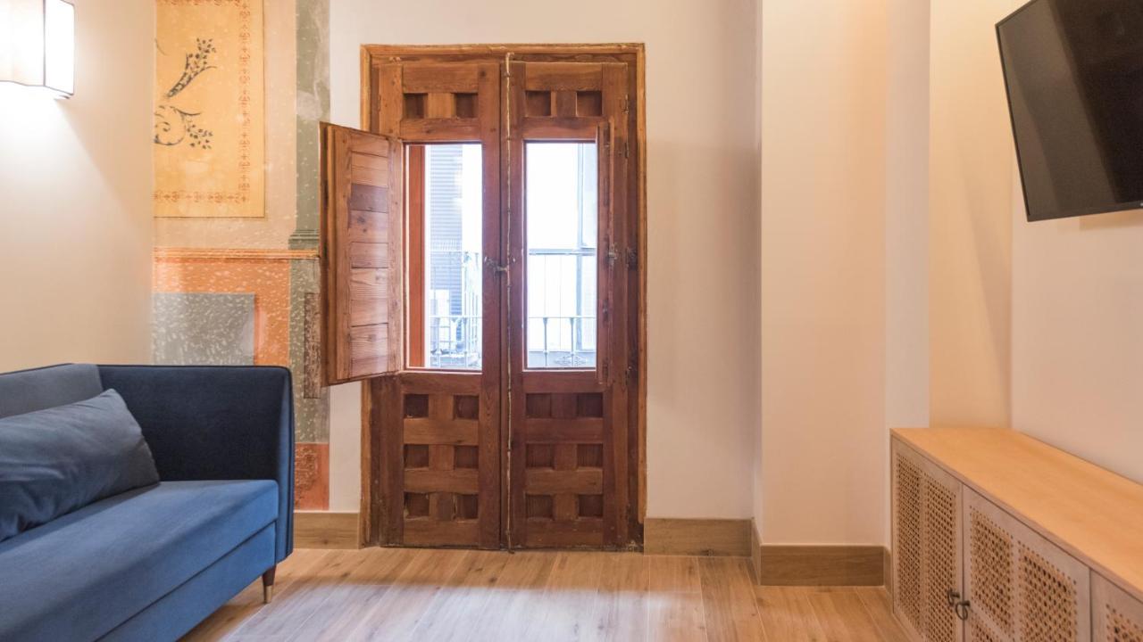 Apartamentos Boutique Pinocho トレド エクステリア 写真