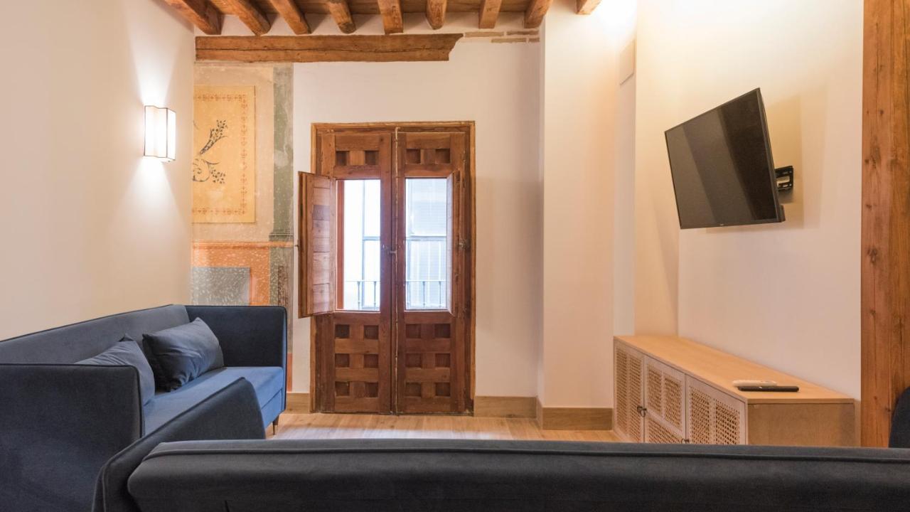 Apartamentos Boutique Pinocho トレド エクステリア 写真