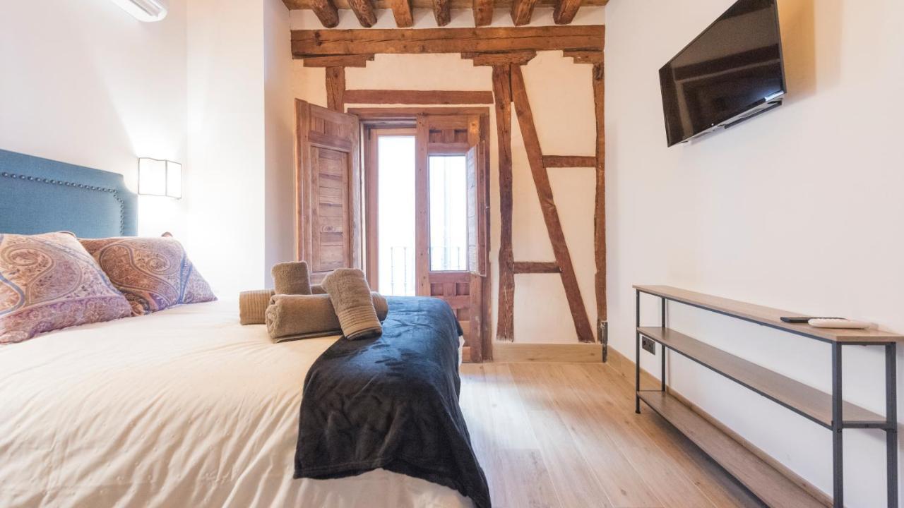 Apartamentos Boutique Pinocho トレド エクステリア 写真