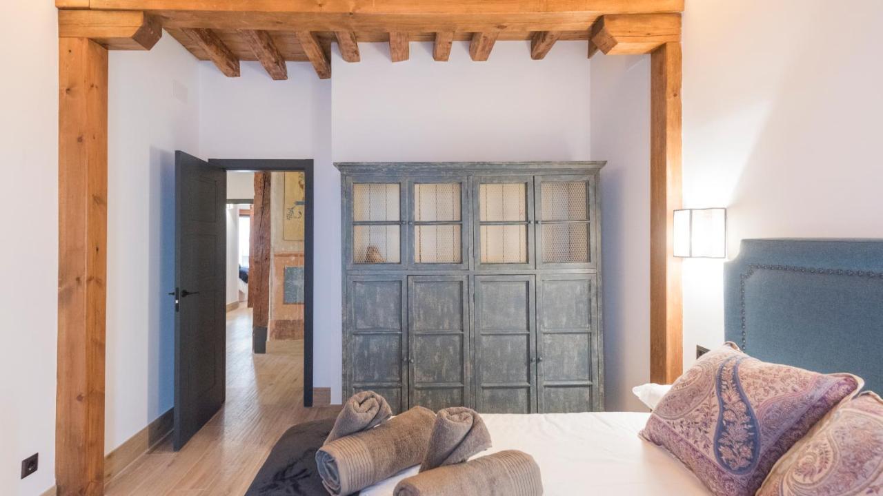 Apartamentos Boutique Pinocho トレド エクステリア 写真