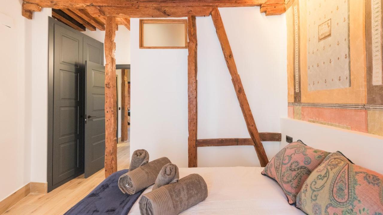 Apartamentos Boutique Pinocho トレド エクステリア 写真